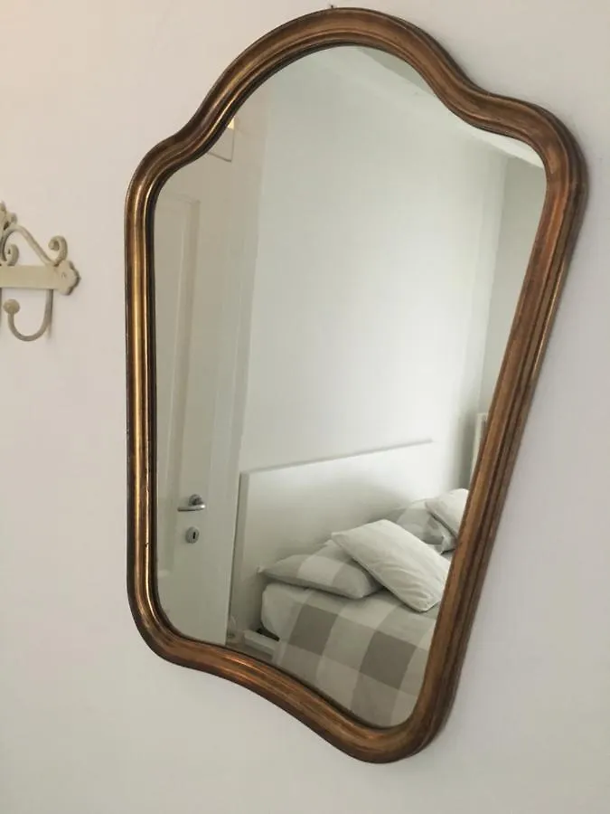 Apartment Home In Como
