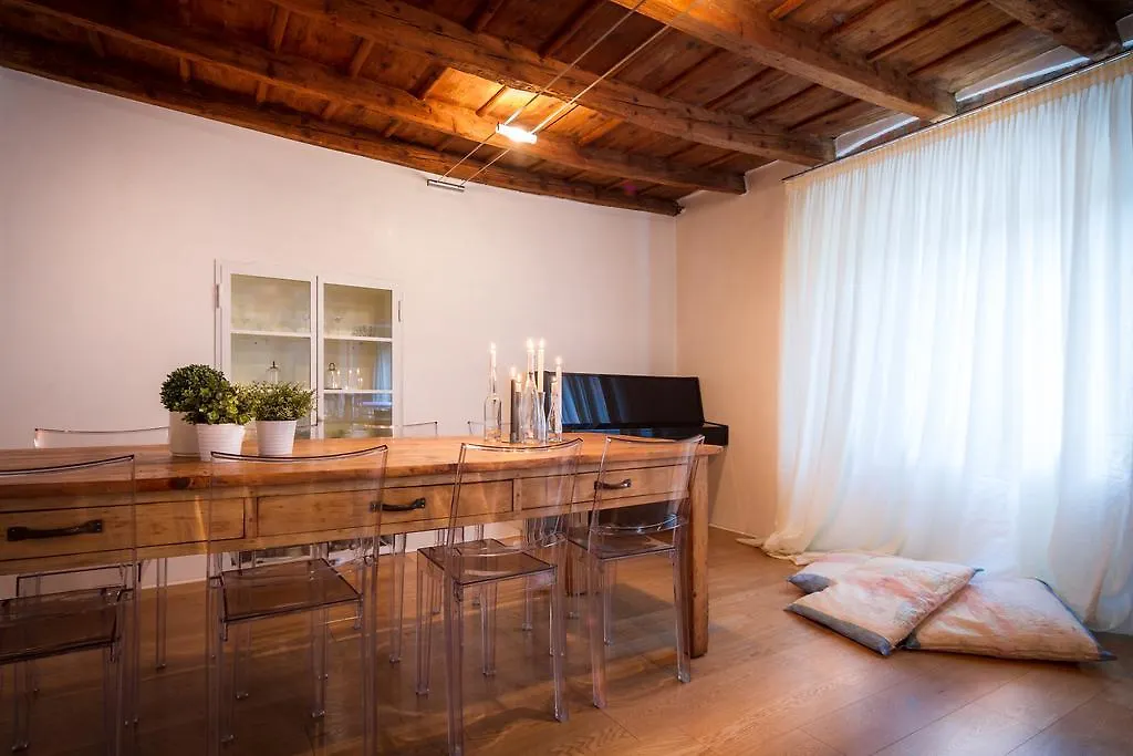 Home In Como 0*,  Italy